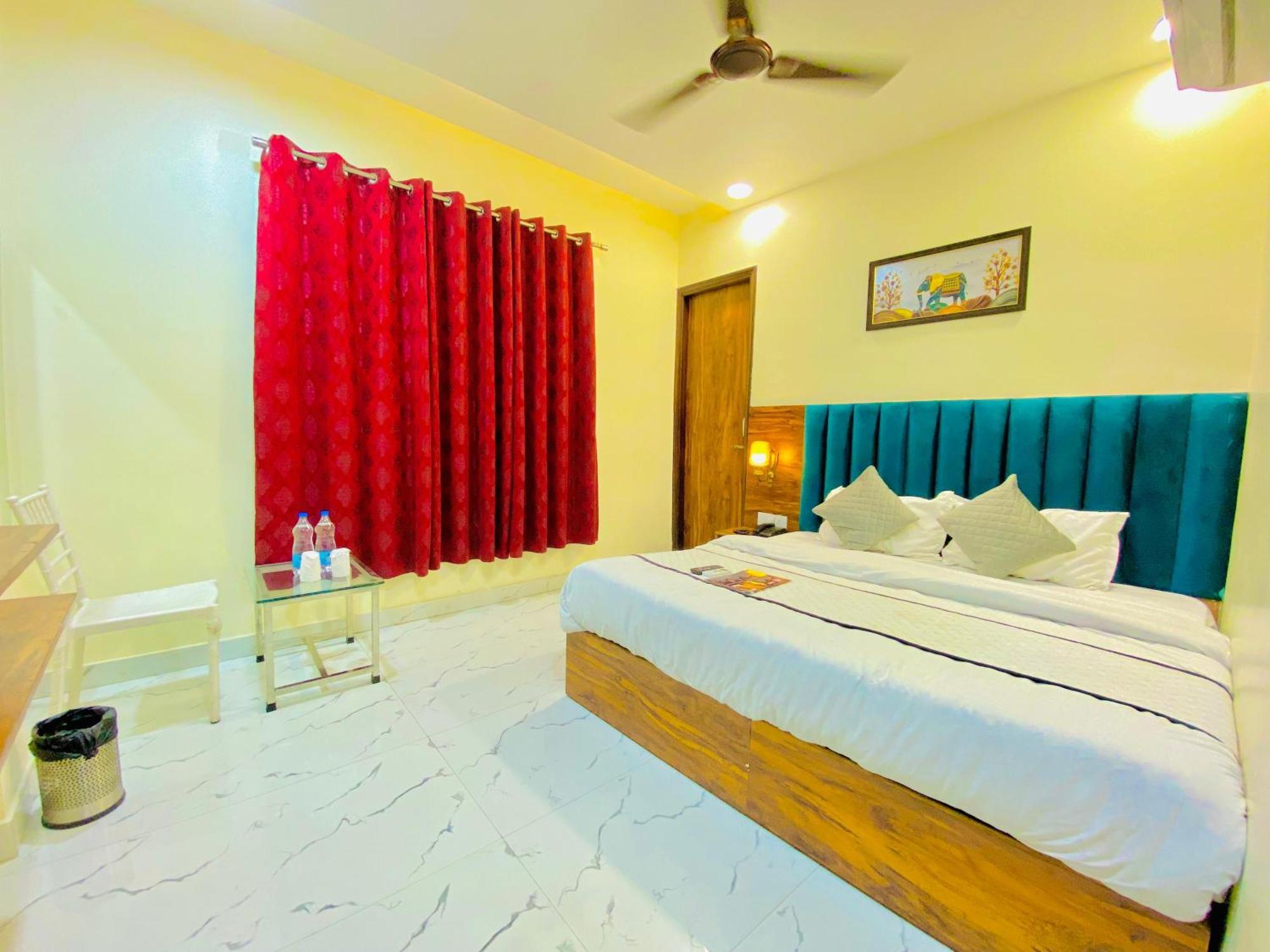 Hotel Holiday First 300 Meter From Golden Temple Amritsar Luaran gambar