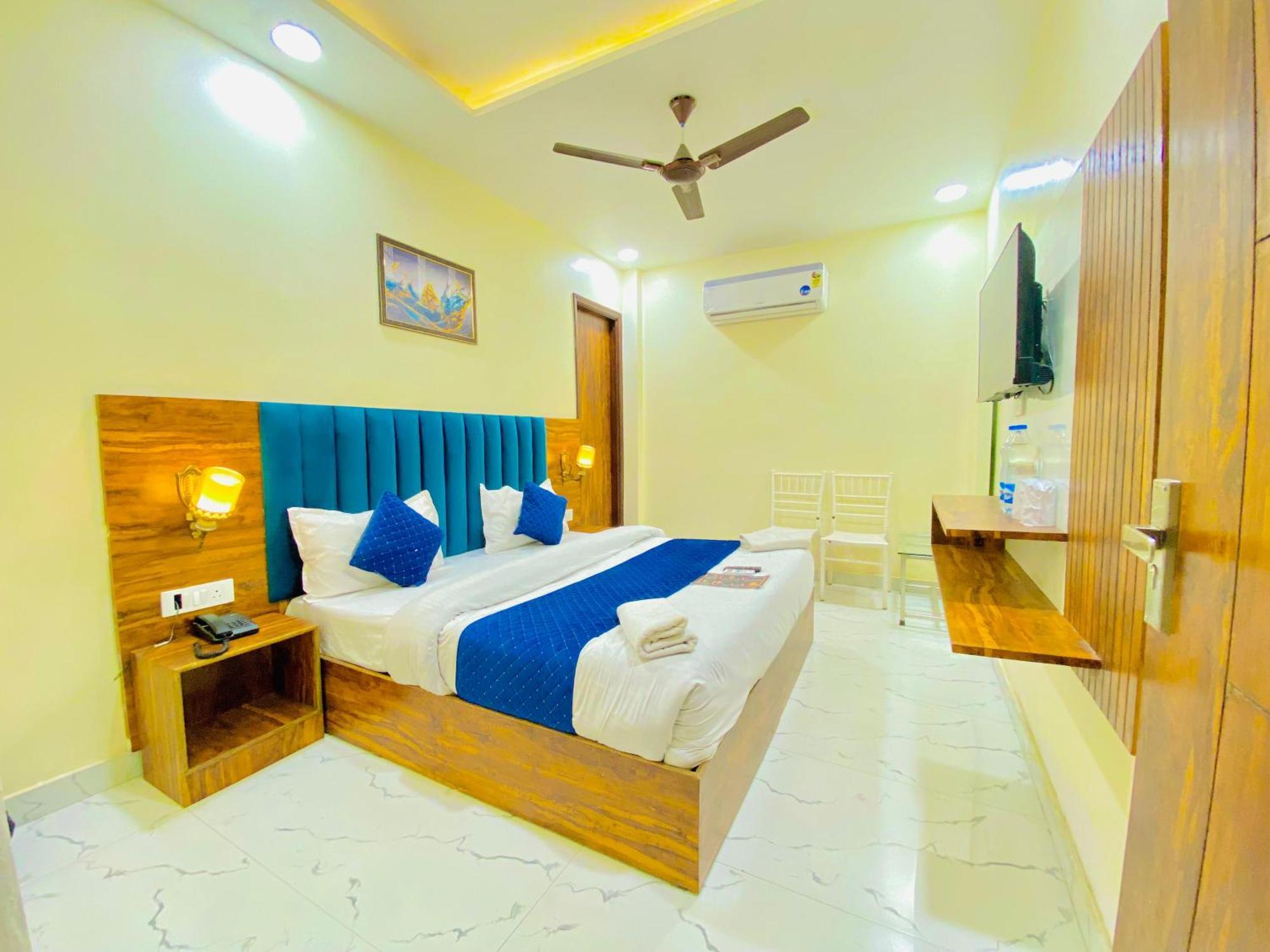 Hotel Holiday First 300 Meter From Golden Temple Amritsar Luaran gambar